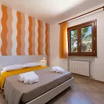 Giunella Villa *