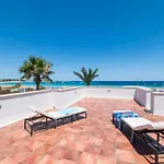 Giunella Villa *
